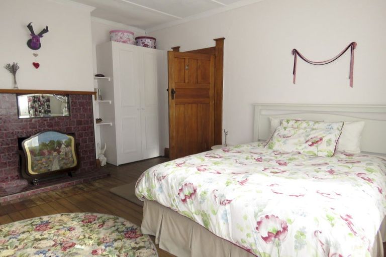 Photo of property in 49 Shiel Street, Reefton, 7830
