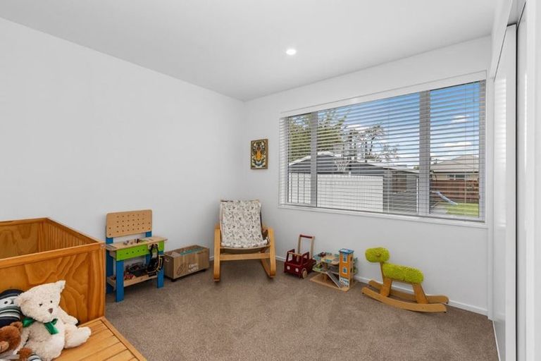 Photo of property in 77 Blighs Road, Strowan, Christchurch, 8052