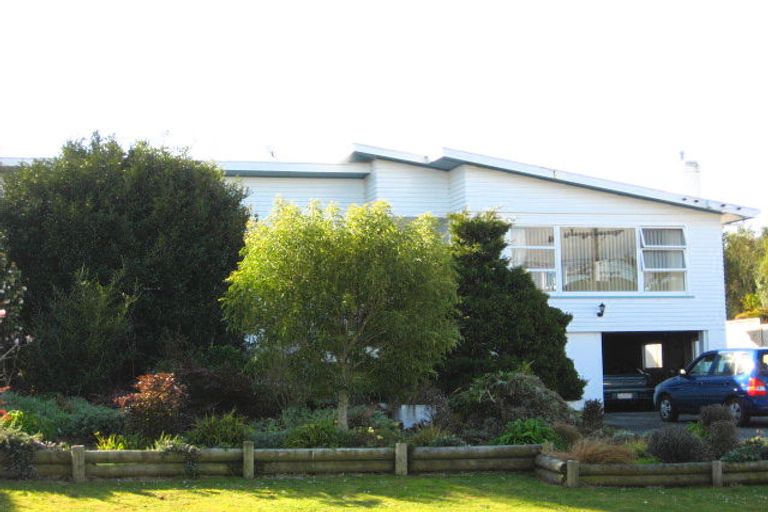 Photo of property in 50 Clawton Street, Westown, New Plymouth, 4310