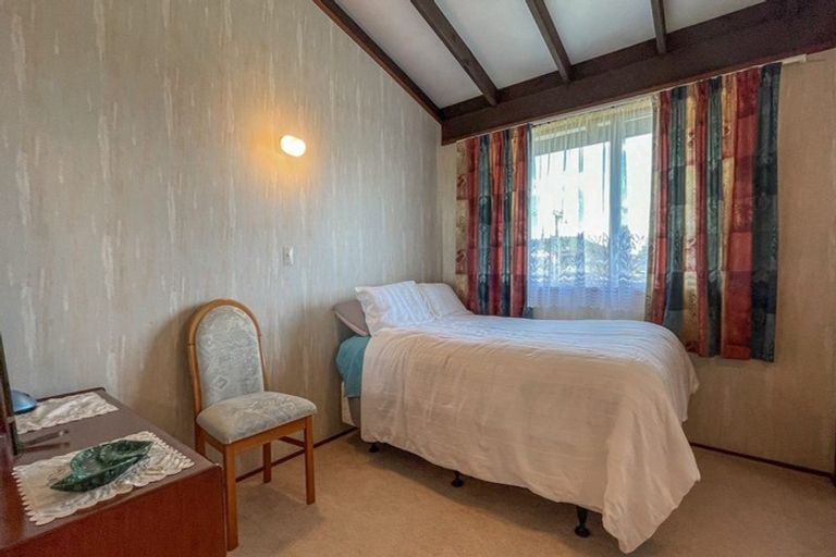 Photo of property in 15 Bear Street, Tirau, 3410