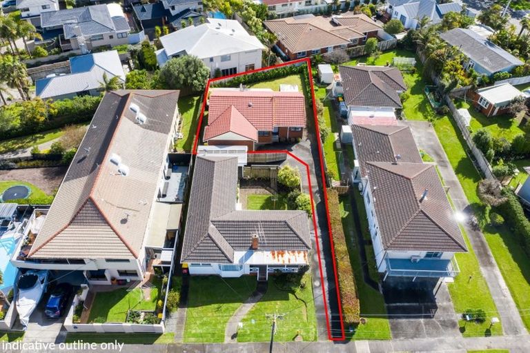 Photo of property in 1/5 Argyle Terrace, Milford, Auckland, 0620