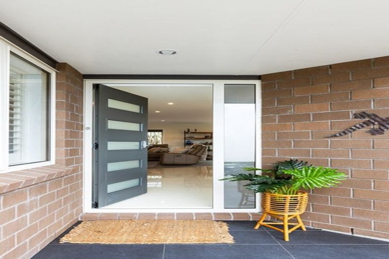 Photo of property in 8 Belvedere Place, Warkworth, 0910