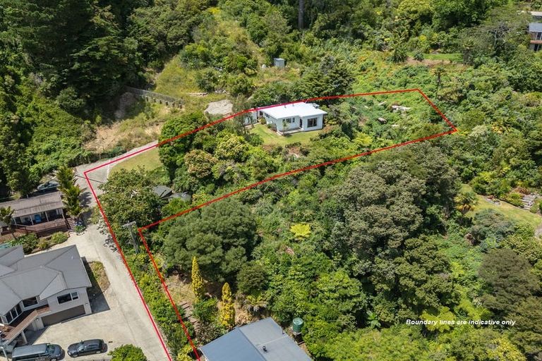 Photo of property in 9 Adams Road, Thornton Bay, Thames, 3575