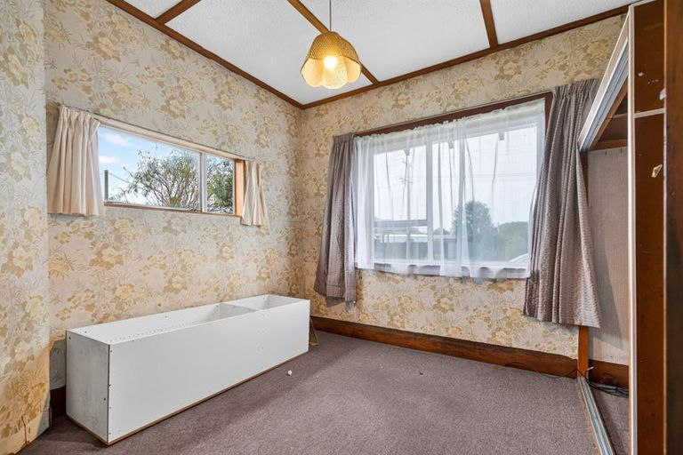 Photo of property in 16 Hessey Street, Masterton, 5810
