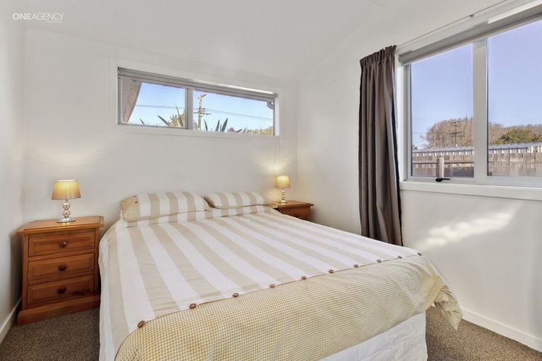 Photo of property in 143 Kainga Road, Kainga, Christchurch, 8083