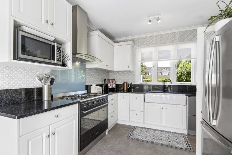 Photo of property in 2a Kauri Grove, Lansdowne, Masterton, 5810