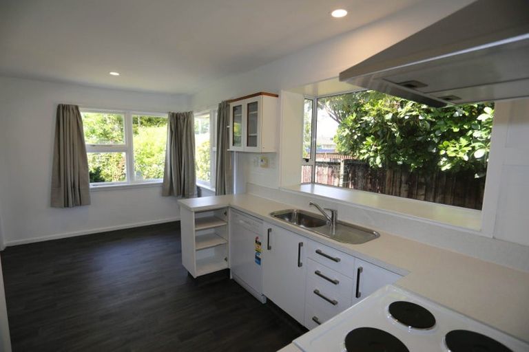 Photo of property in 55 Hounslow Street, Ilam, Christchurch, 8041