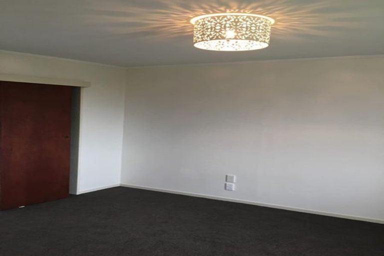 Photo of property in 3a Kerr Grove, Johnsonville, Wellington, 6037