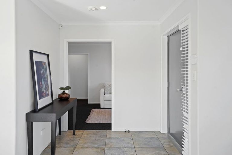 Photo of property in 34 Puhara Avenue, Parklands, Christchurch, 8083