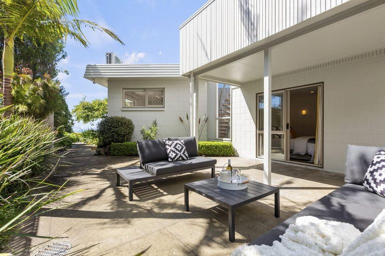Photo of property in 825 Beach Road, Browns Bay, Auckland, 0630