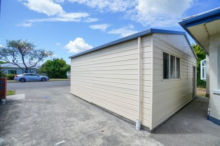 Photo of property in 51 Conyers Street, Georgetown, Invercargill, 9812