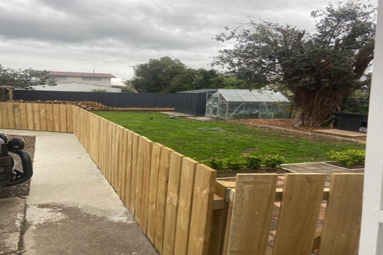 Photo of property in 6 Coventry Street, Highbury, Palmerston North, 4412