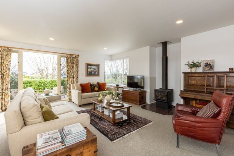 Photo of property in 8a Mchardy Street, Havelock North, 4130