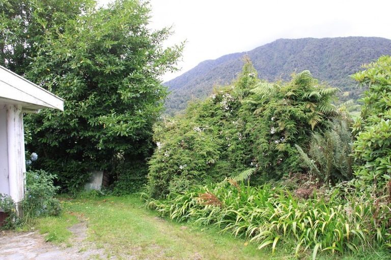 Photo of property in 1425 Lake Brunner Road, Inchbonnie, 7875