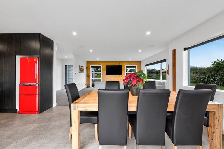 Photo of property in 1253 Upland Road, Egmont Village, Inglewood, 4386