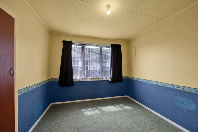 Photo of property in 9 Manawapou Road, Hawera, 4610