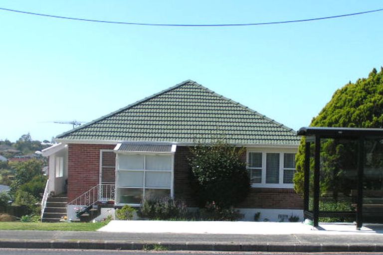 Photo of property in 103 Forrest Hill Road, Milford, Auckland, 0620