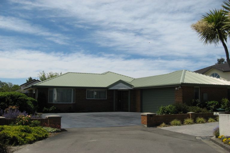 Photo of property in 7 Harlech Mews, Avonhead, Christchurch, 8042