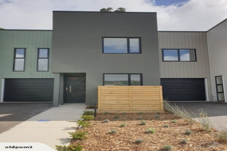 Photo of property in 7a Breakwater Way, Whitby, Porirua, 5024