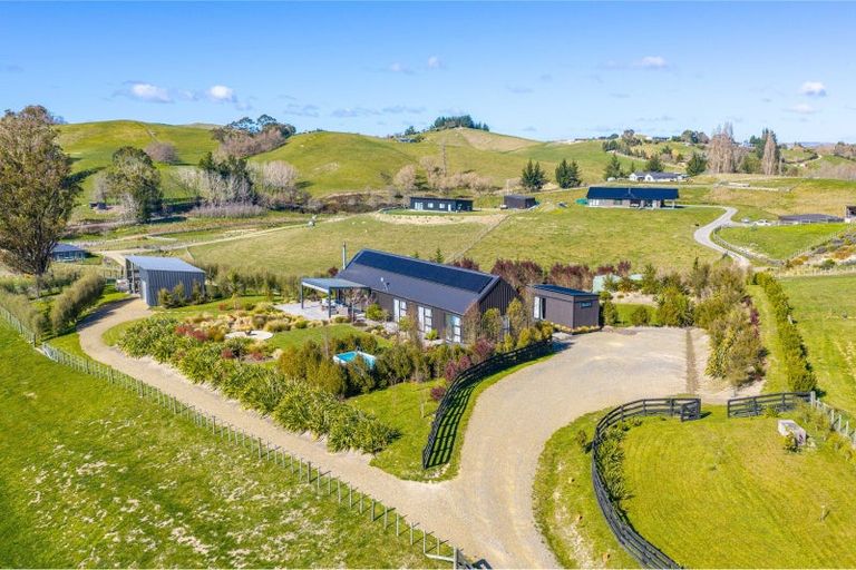 Photo of property in 64b Racecourse Road, Waipawa, 4210
