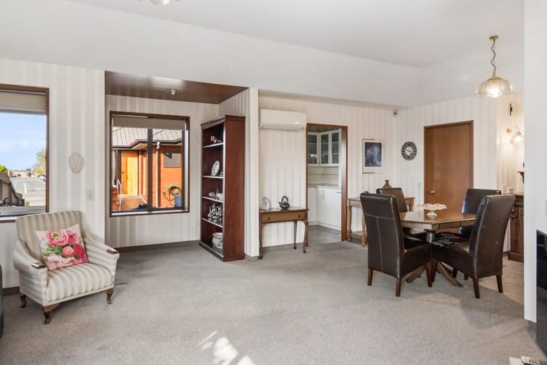 Photo of property in 2/18 Selwyn Street, Maori Hill, Timaru, 7910