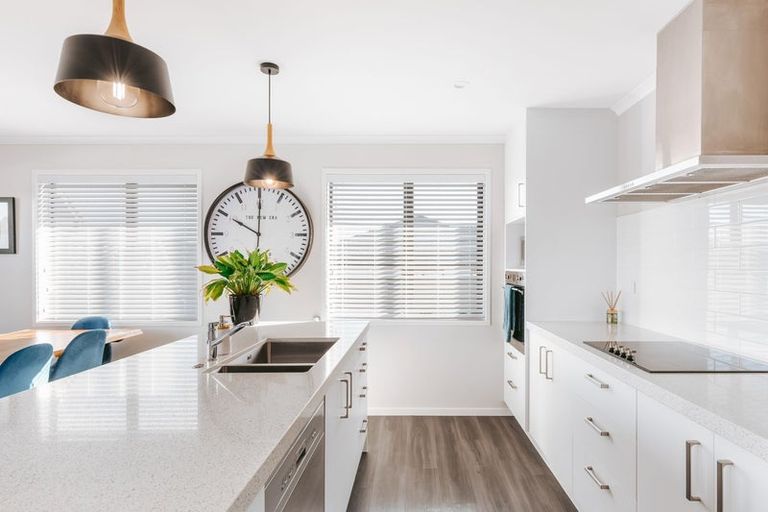 Photo of property in 14 Ridge Drive, Omokoroa, 3114