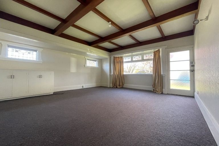 Photo of property in 12 Wherstead Road, Cashmere, Christchurch, 8022