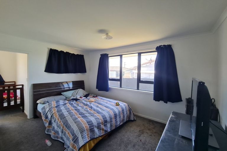 Photo of property in 3 Waitai Street, Castlecliff, Whanganui, 4501