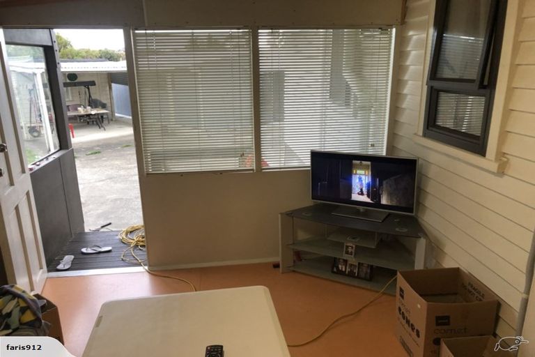 Photo of property in 5 Undine Street, Pakuranga, Auckland, 2010