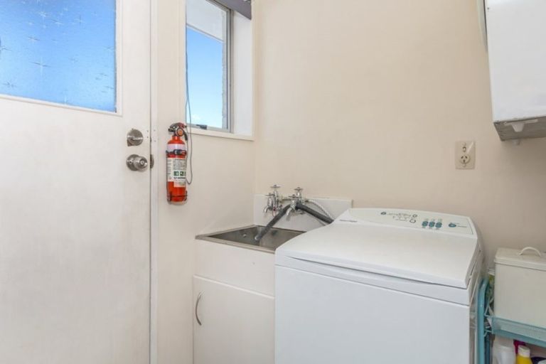 Photo of property in 2/46 Aldwins Road, Phillipstown, Christchurch, 8062