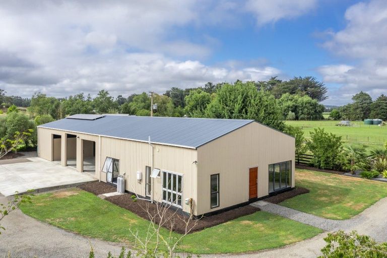 Photo of property in 2a Symmans Lane, Otane, 4277