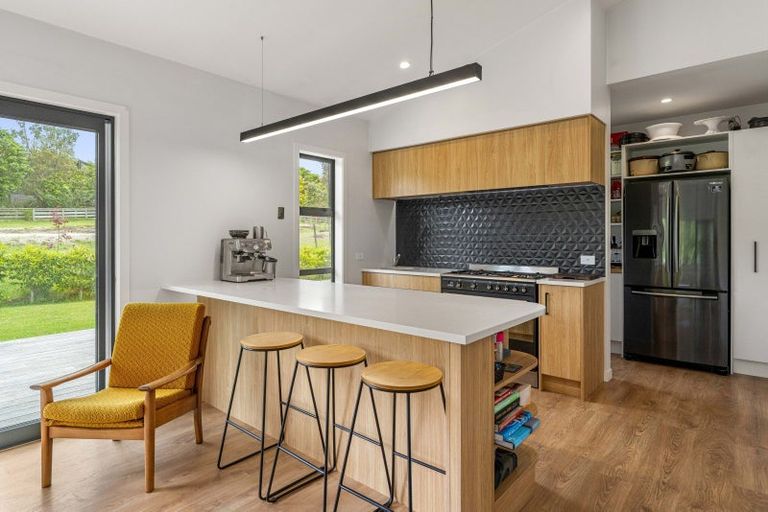 Photo of property in 231 Mapara Road, Acacia Bay, Taupo, 3385