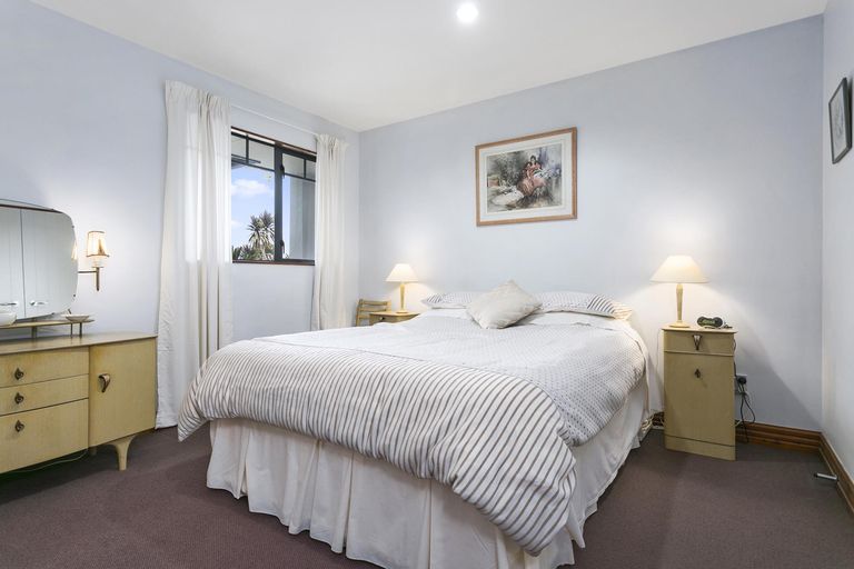 Photo of property in 30 Oaklands Drive, Cambridge, 3434