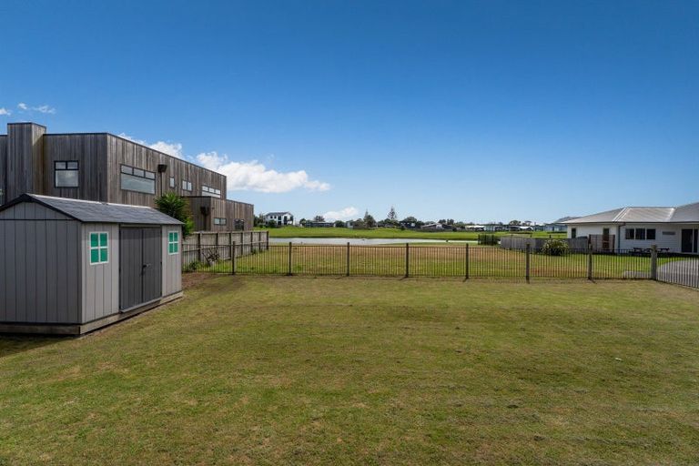 Photo of property in 149 Rangiora Crescent, Matarangi, Whitianga, 3592