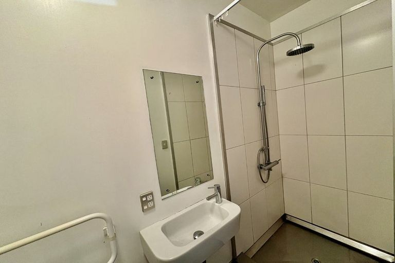 Photo of property in Vespa Apartments, 408/20 Hanson Street, Mount Cook, Wellington, 6021