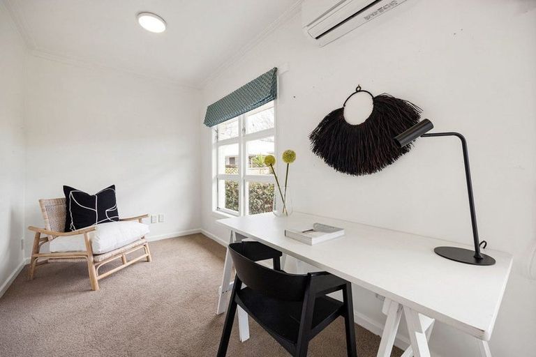 Photo of property in 36 Grey Street, Cambridge, 3434