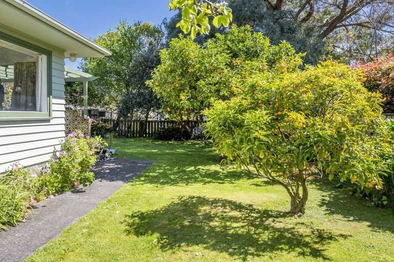 Photo of property in 66a Parata Street, Waikanae, 5036