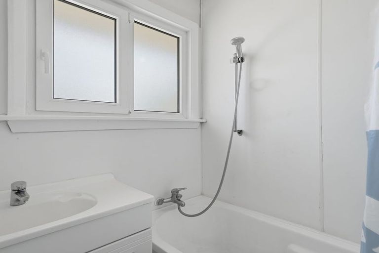 Photo of property in 3a Bourne Crescent, Papanui, Christchurch, 8053