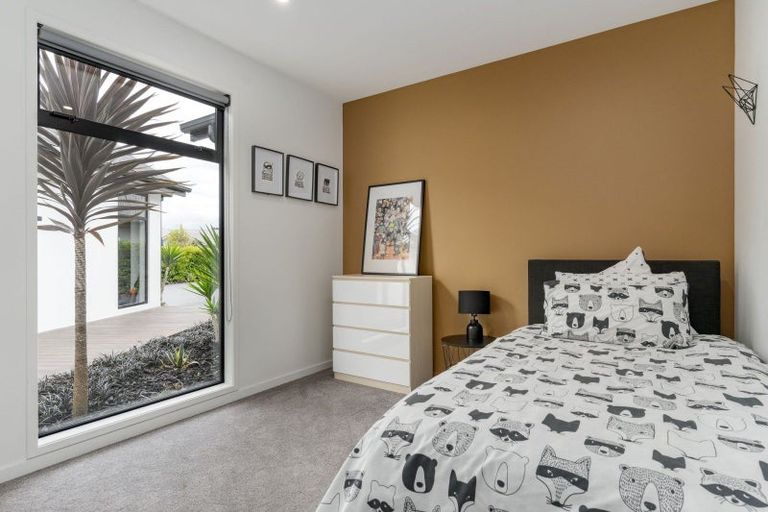 Photo of property in 37 Kohunga Crescent, Bottle Lake, Christchurch, 8083