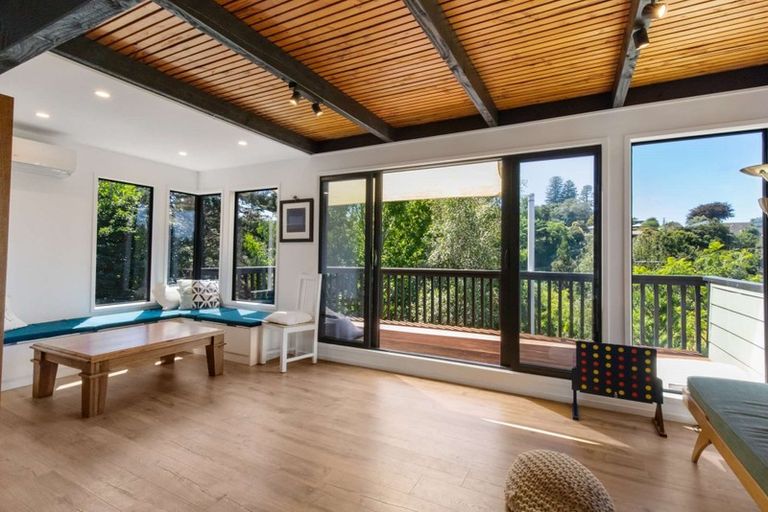 Photo of property in 76 Darraghs Road, Brookfield, Tauranga, 3110