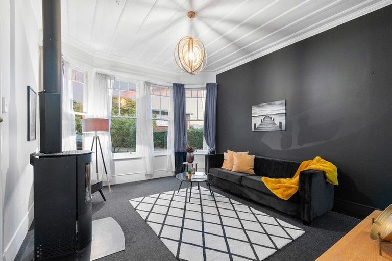 Photo of property in 31 Stanley Street, Kenmure, Dunedin, 9011