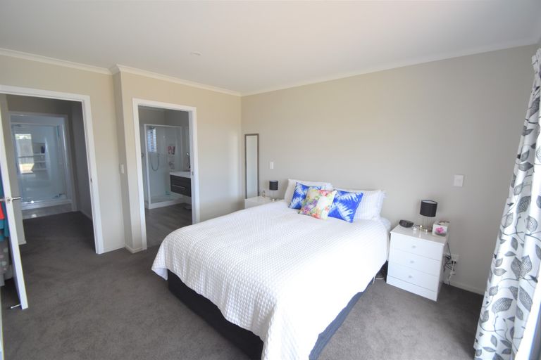 Photo of property in 77 Rata Road, Twizel, 7901