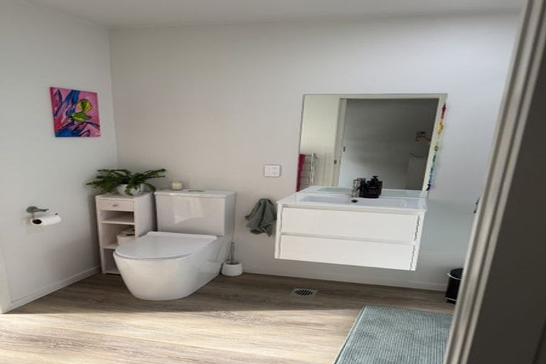 Photo of property in 2/91 Oxford Terrace, Epuni, Lower Hutt, 5011