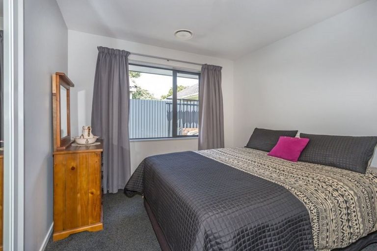 Photo of property in 68 Brookside Terrace, Bryndwr, Christchurch, 8053