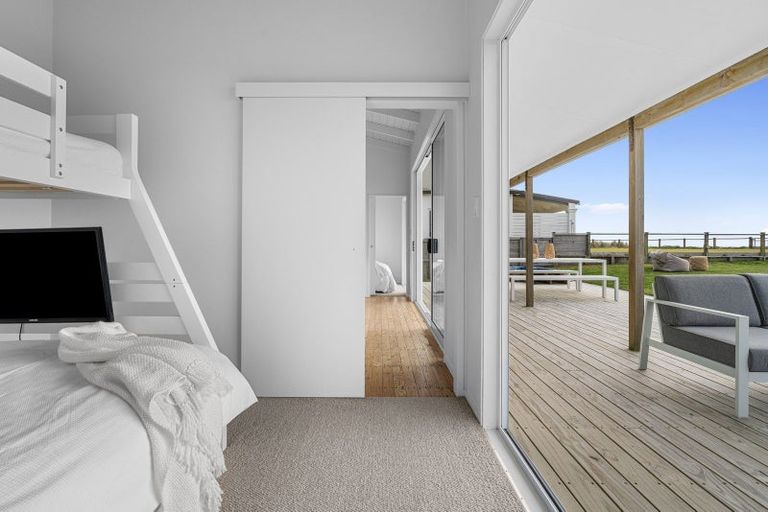 Photo of property in 401 Pukehina Parade, Pukehina, Te Puke, 3189