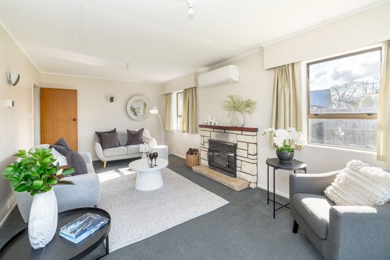 Photo of property in 20 Fisher Place, Carterton, 5713