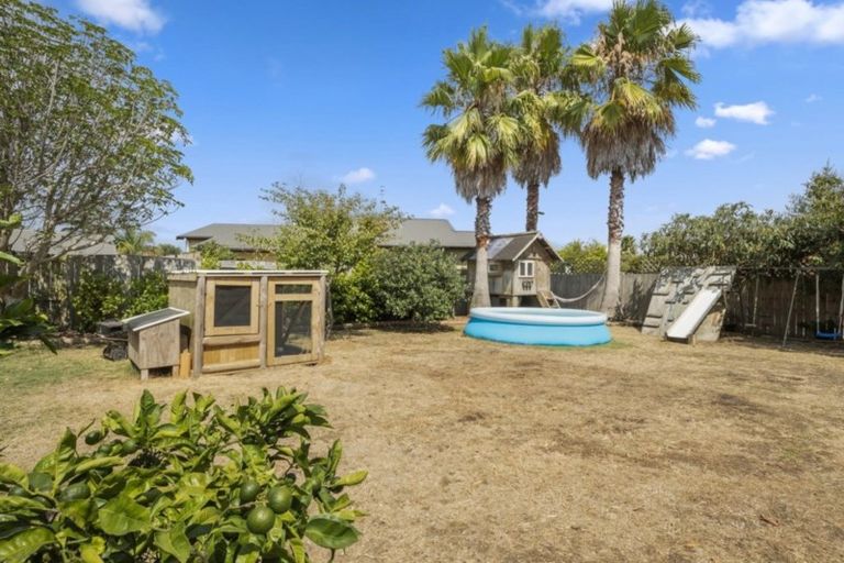 Photo of property in 22 Wairakei Avenue, Papamoa Beach, Papamoa, 3118