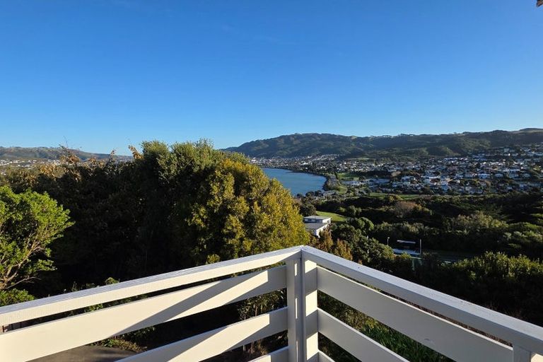 Photo of property in 25 Pennant Grove, Titahi Bay, Porirua, 5022