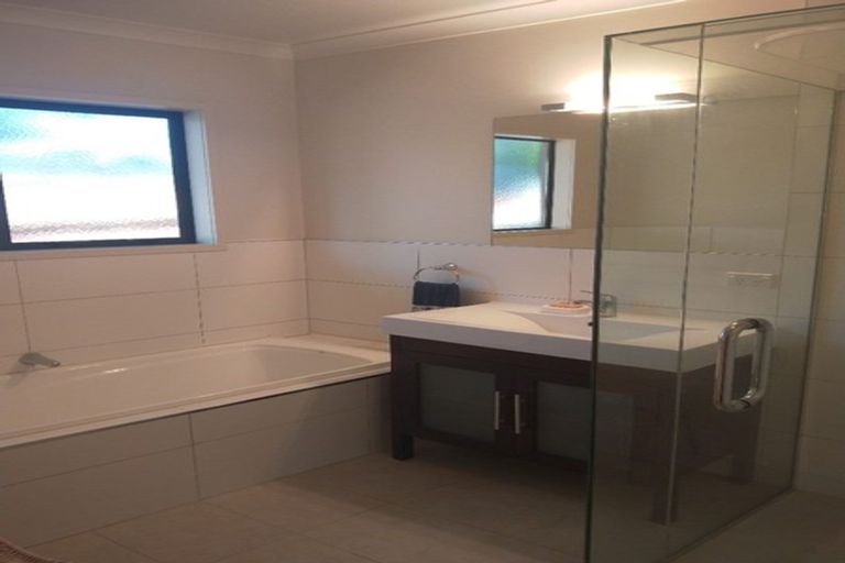 Photo of property in 9d Gillean Street, Havelock North, 4130