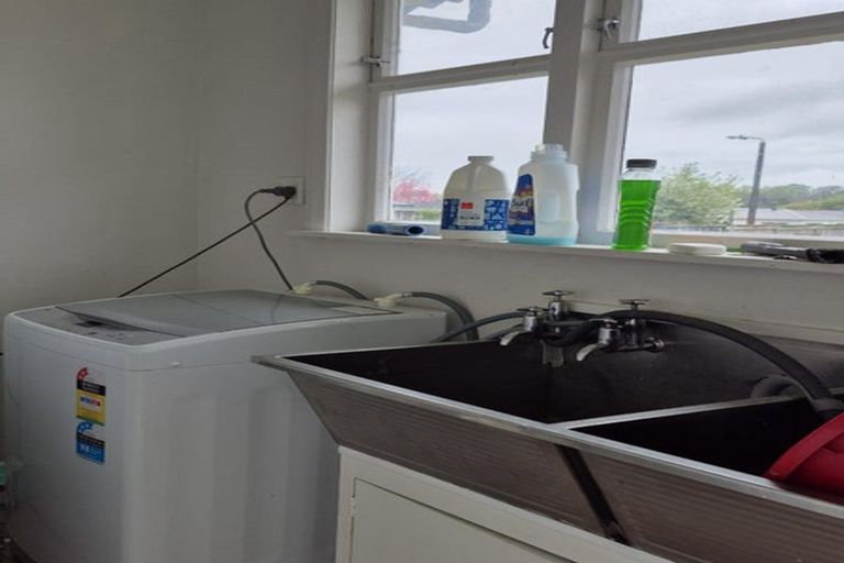 Photo of property in 5 Highfield Place, Levin, 5510